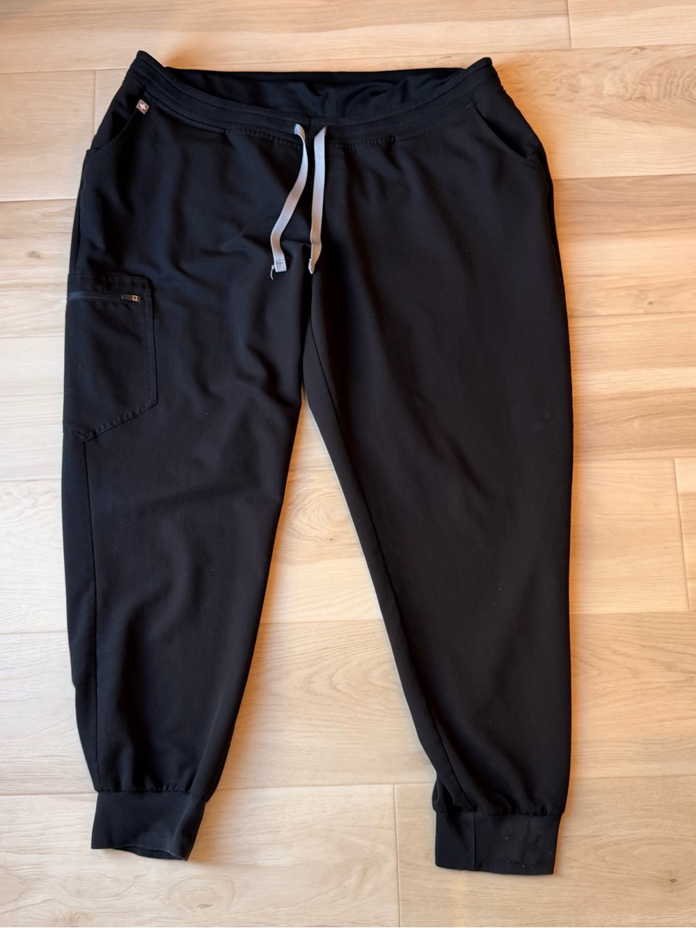 FIGS FIONx Zamora Jogger Scrub Pants Black - Women’s XXL